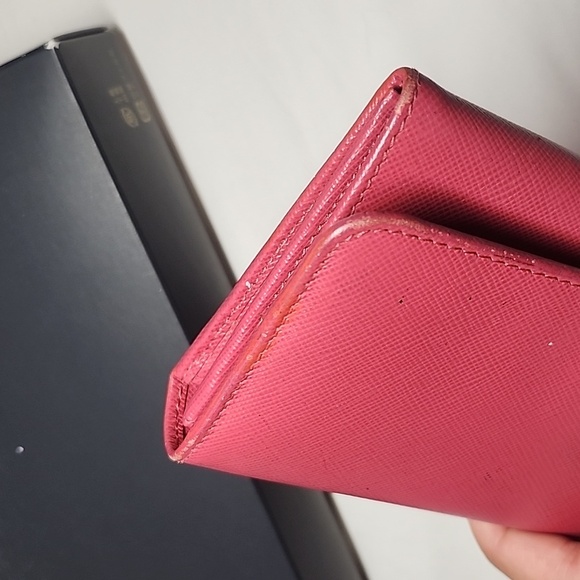 Authentic PRADA Saffiano Leather Long Wallet Pink Beige Bicolor - Picture 9 of 10